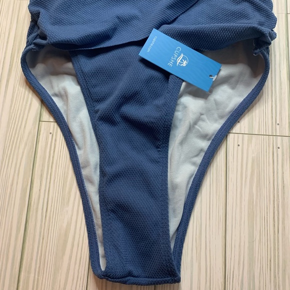 NWT Cupshe one piece v-neck with cut-outs-Navy Women’s Small - Picture 3 of 7